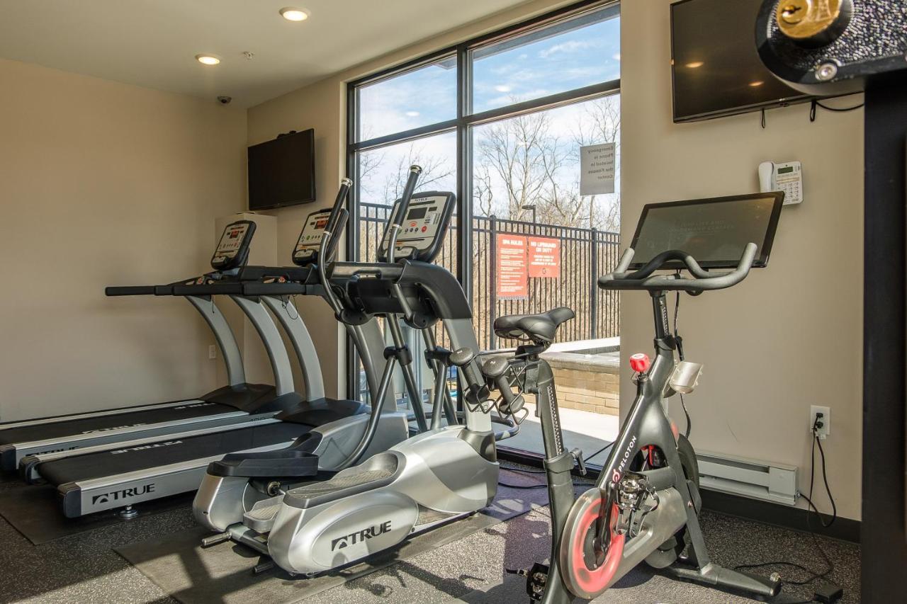Frontdesk Core Apts Campustown אמס מראה חיצוני תמונה